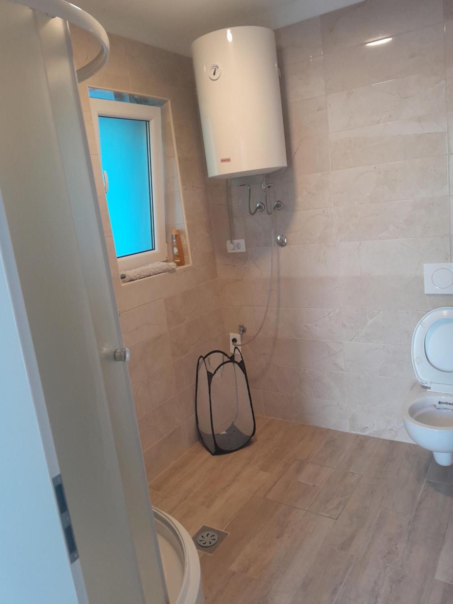 Apartmaji Strunjan 波尔托罗 外观 照片